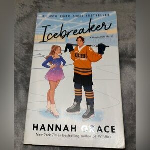 Icebreaker: A Novel By Hannah Grace, Paperback, 2022